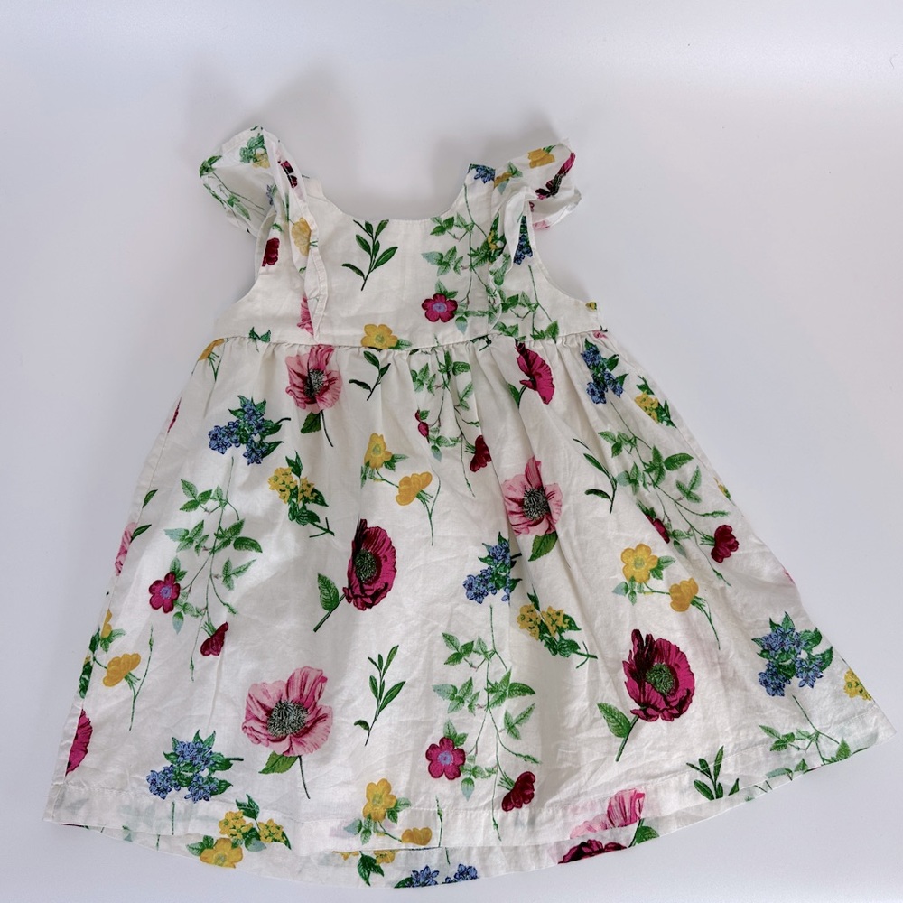 Old Navy HTF Floral Dress with Flutter Sleeves‎ 12-18M Baby Toddler Flowers